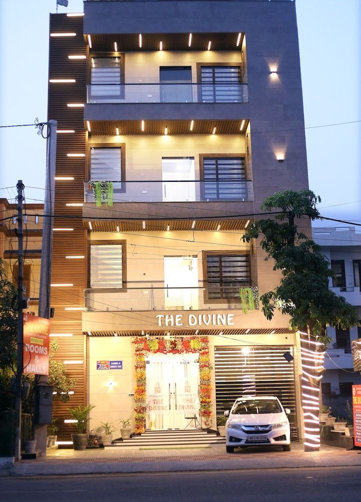 The Divine 1
