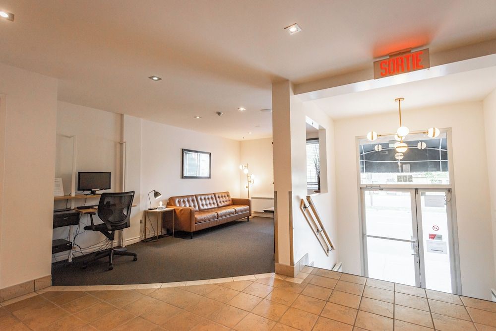 Hotel le Roberval 2