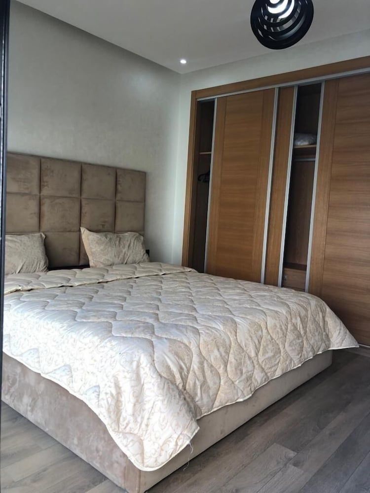 Hotel Merry 2