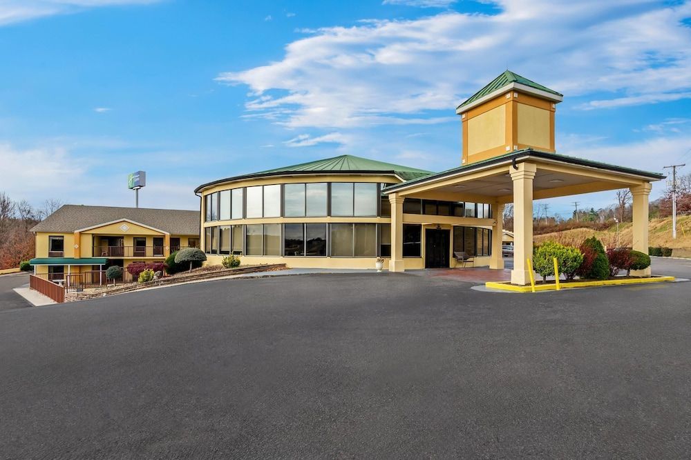 Quality Inn Hillsville 1