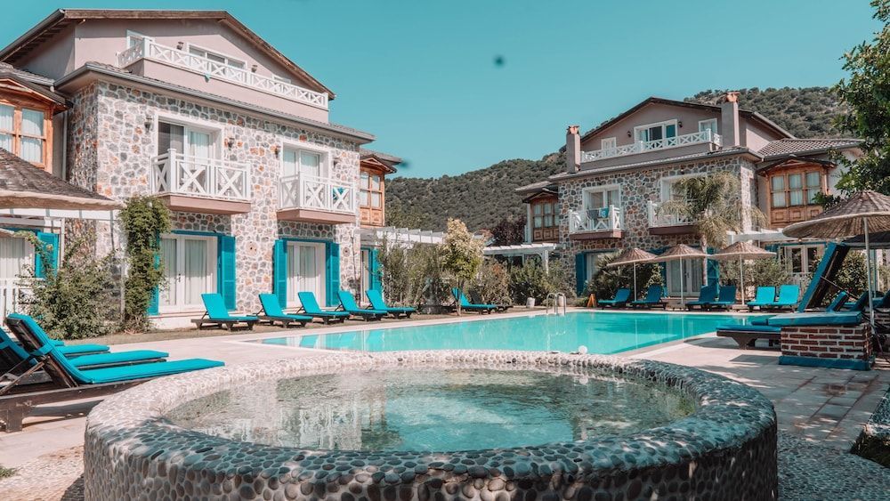Orino Suites 1