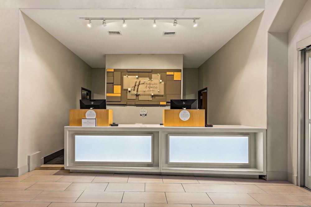 Holiday Inn Express & Suites OKMULGEE by IHG 1