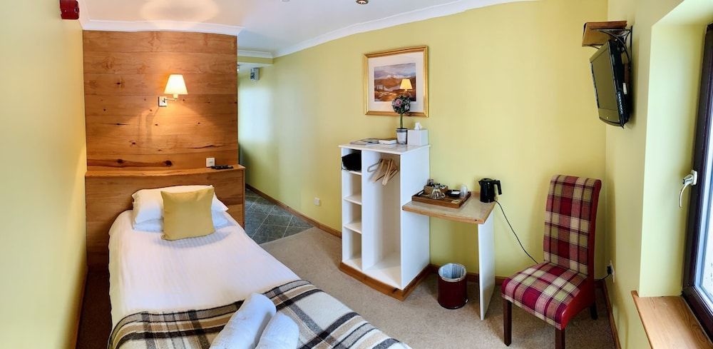 Aultguish Inn 1