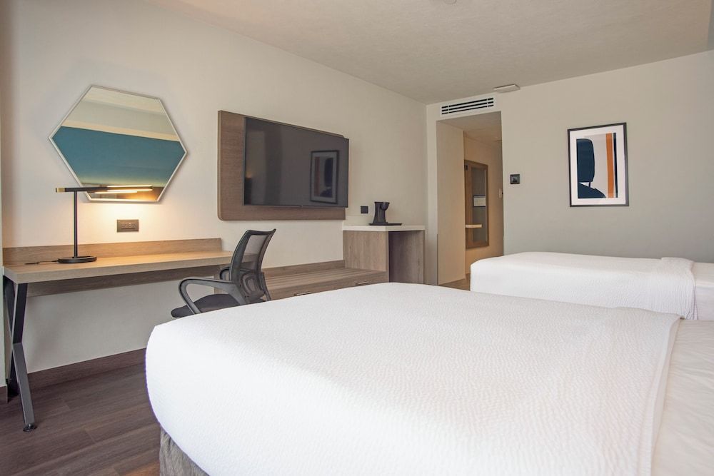 Holiday Inn Express GUADALAJARA EXPO by IHG 2