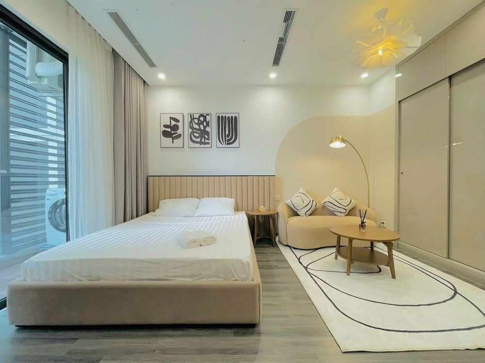 Luna's House - Vinhomes Smart City 1