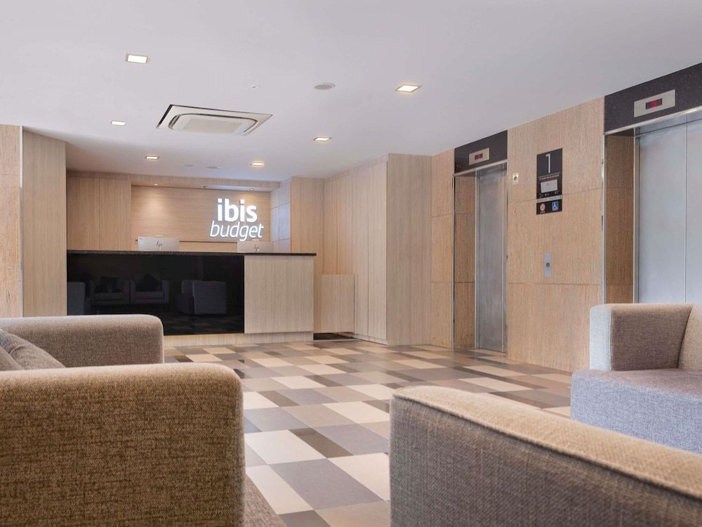 ibis budget Singapore Dahlia 1