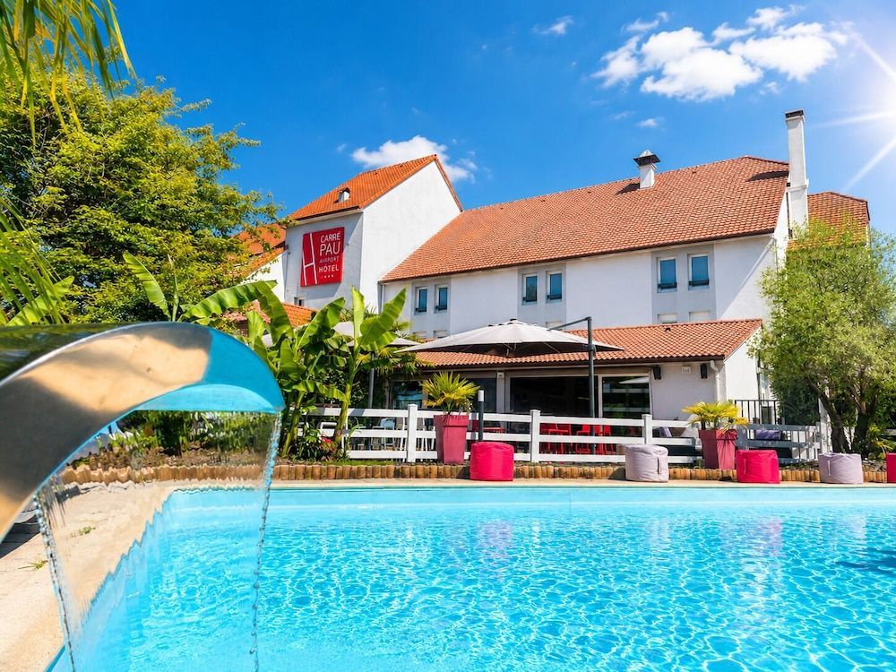 Carré Pau Airport Hôtel 1