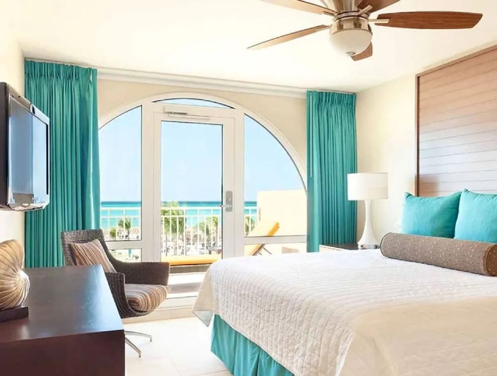 Bluegreen at La Cabana Beach Resort & Casino 1