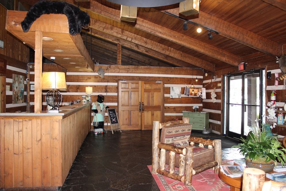 Great Smokies Inn - Cherokee 2
