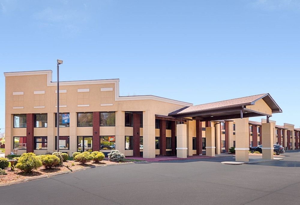 Quality Inn Parkersburg North - Vienna 1