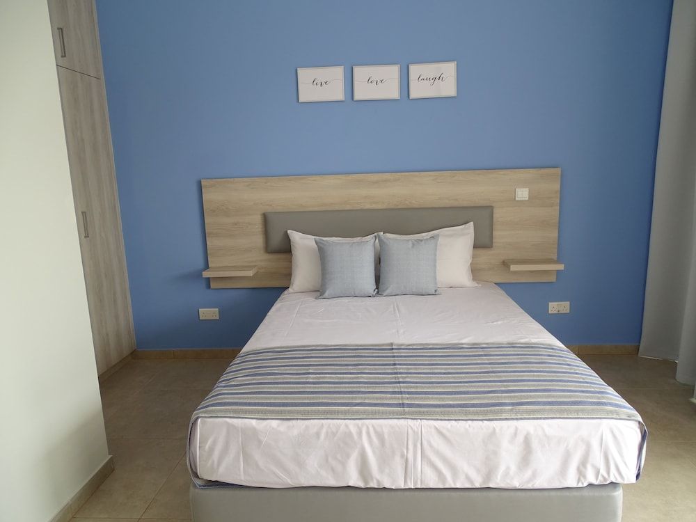 Proteas Mare Suites 2
