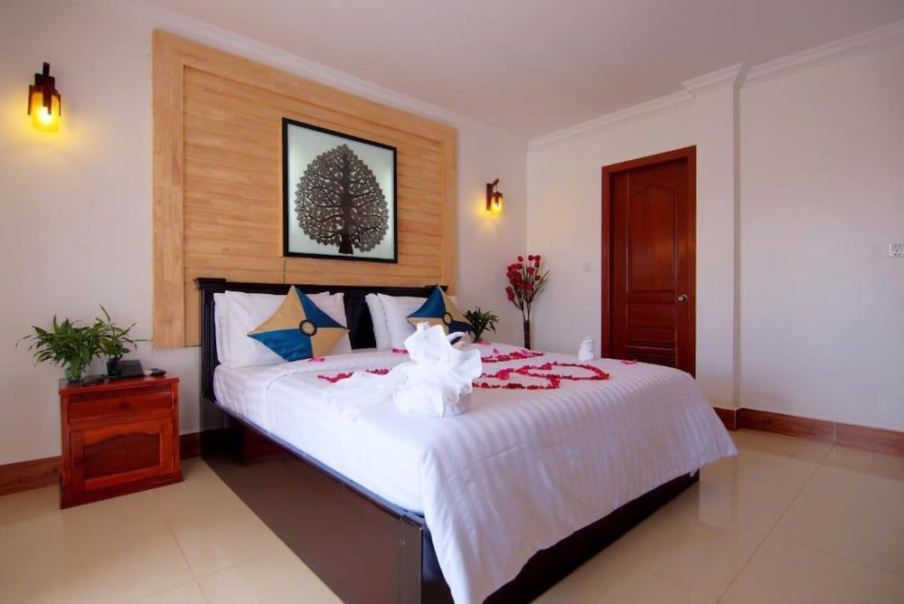 Bou Phanith Villa 2