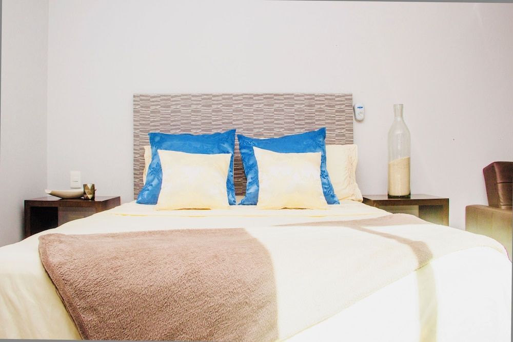 Room-superior Studio 20 Aquamarina Suite 2