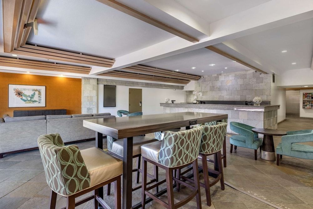 The Encinitan Hotel & Suites 2