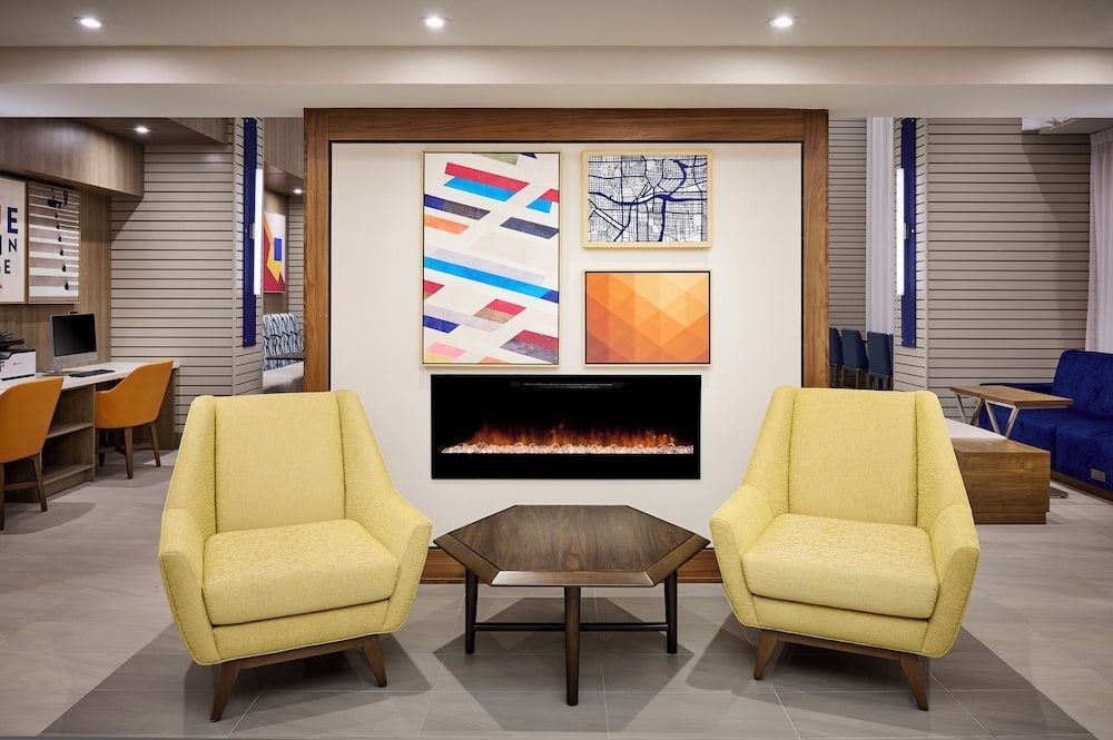 Holiday Inn Express & Suites KITCHENER SOUTHEAST by IHG 2