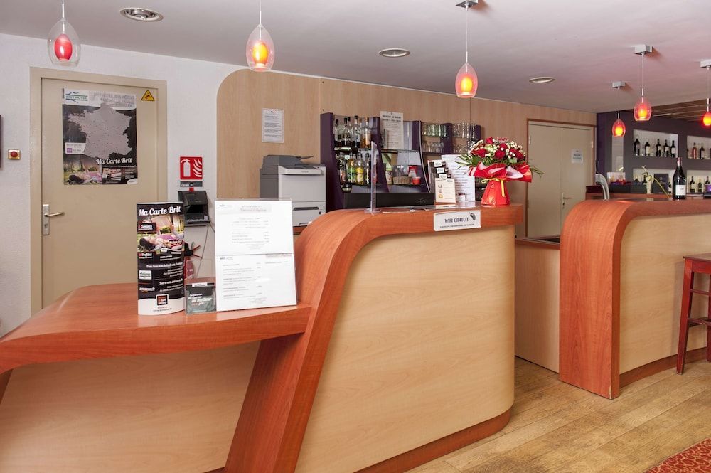 Brit Hotel Agen - L'Aquitaine 2