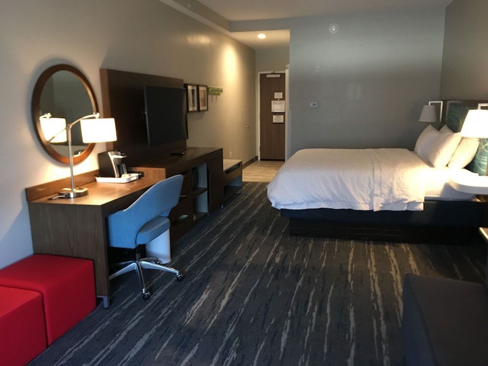 Hampton Inn Old Bridge NJ 2