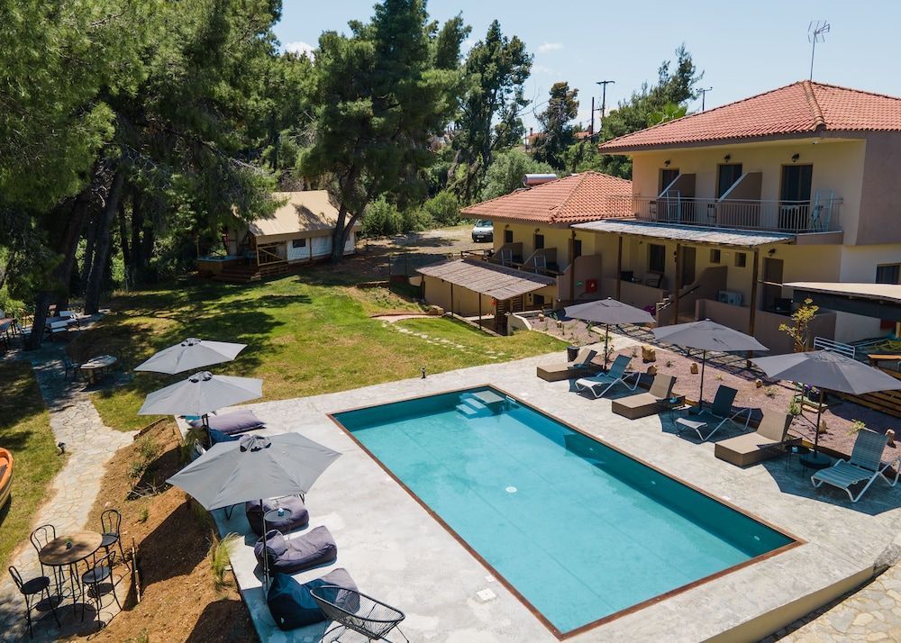 Pefkon Suites 1