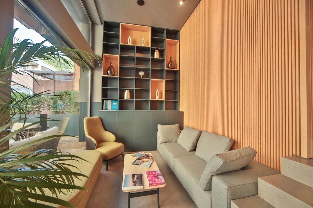 Boutique Hotel Shell 2