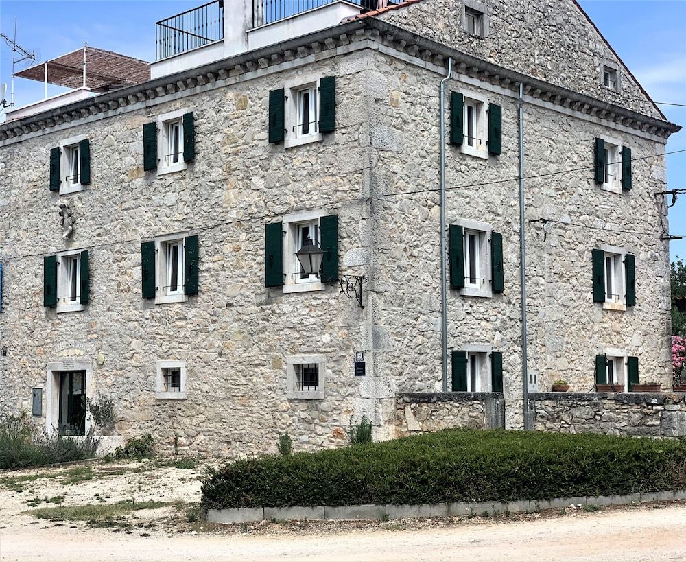 Castello Gulich 1