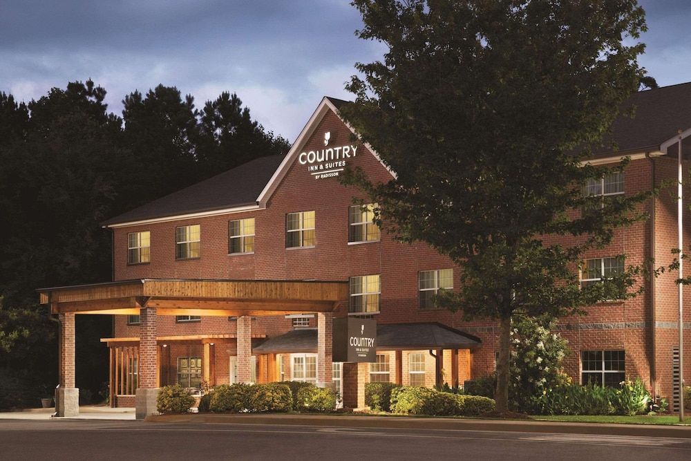 Country Inn & Suites by Radisson, Newnan, GA 1