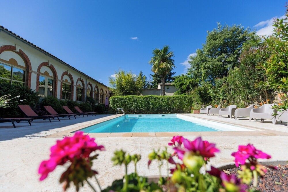 Hotel Les Bellugues 1