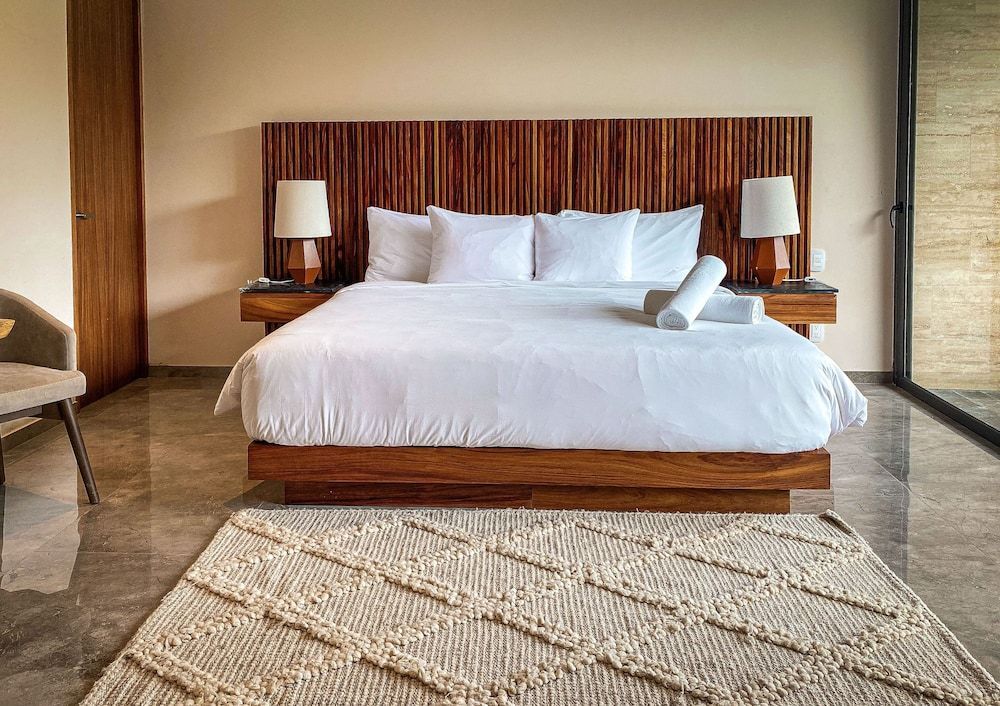 Mistiq Tulum 2