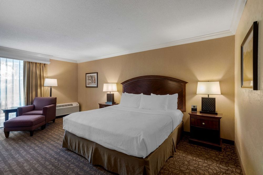 Best Western Inn of the Ozarks 1