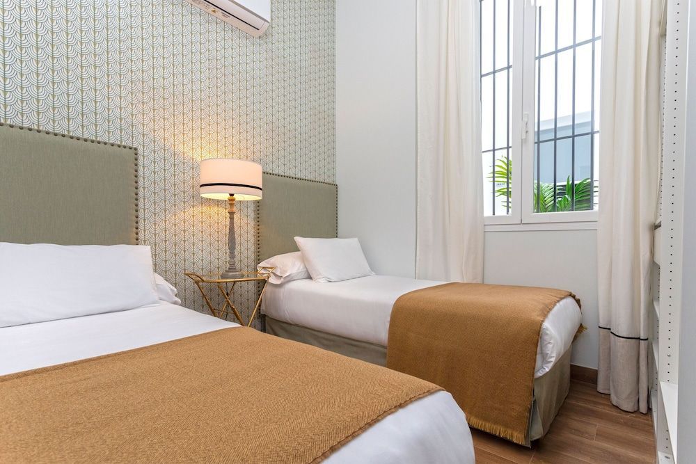 Genteel Home Recaredo 2