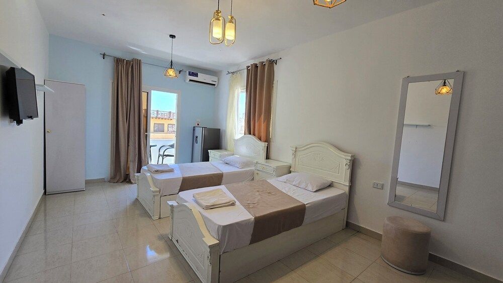 Manzzel Dahab Hostel 1