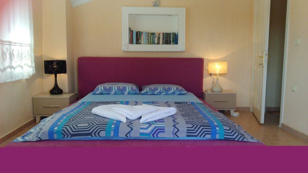 Dalyan Palace 2