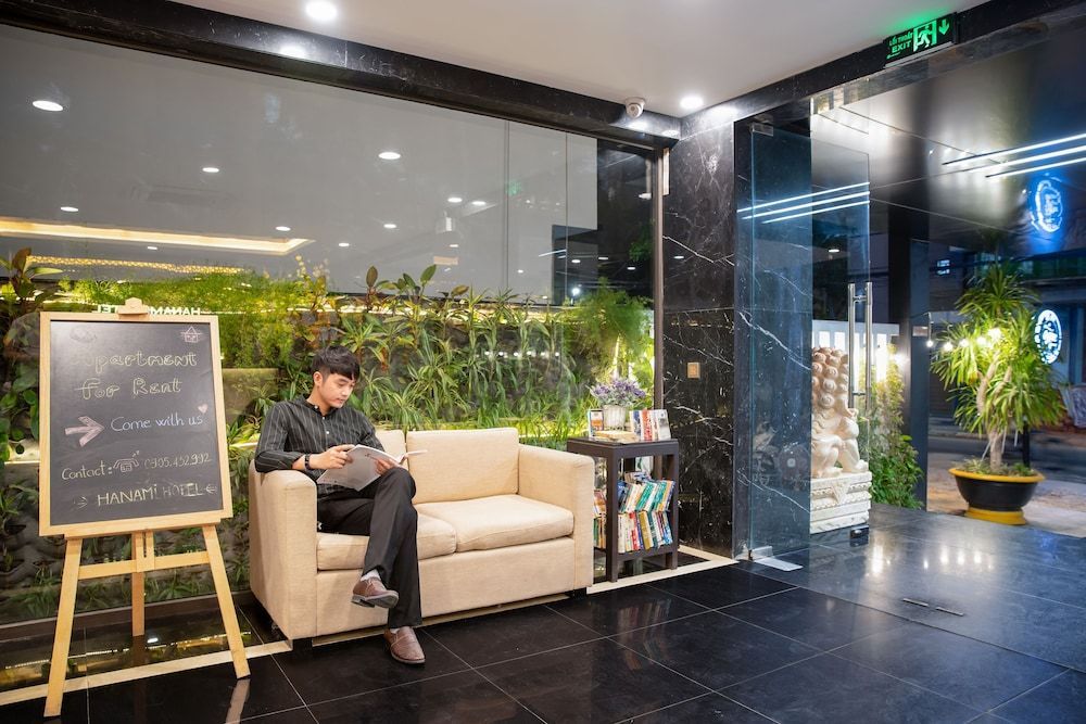 Hanami Hotel Danang 2