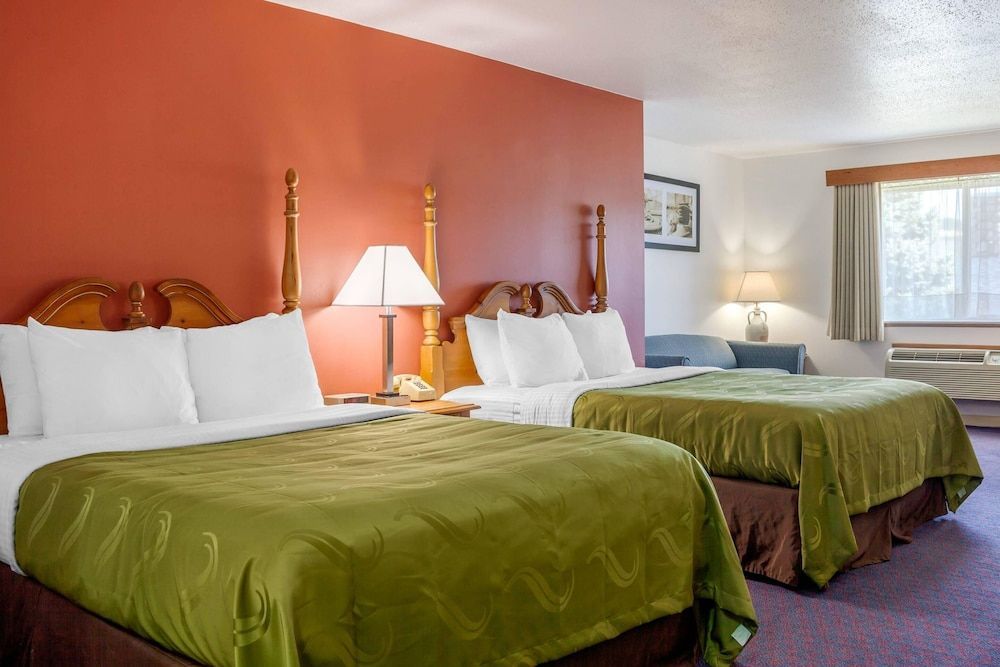 Quality Inn & Suites Prairie Du Chien 1