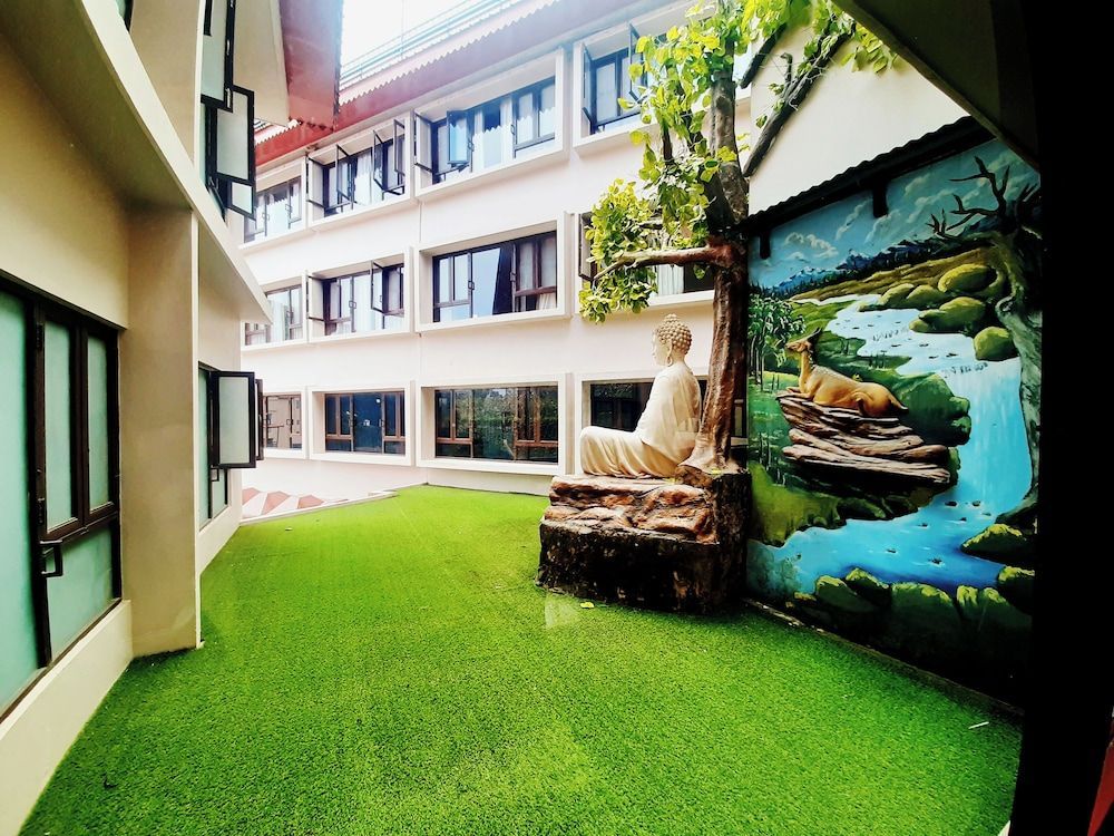 Hotel Vishnu Palace 2