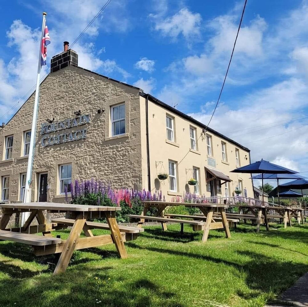 Fountain Cottage Cafe and B&B 1