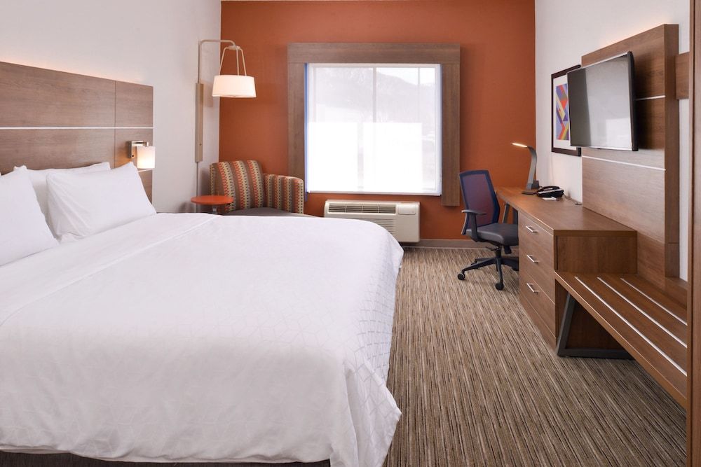 Holiday Inn Express GLENWOOD SPRINGS (ASPEN AREA) by IHG 1
