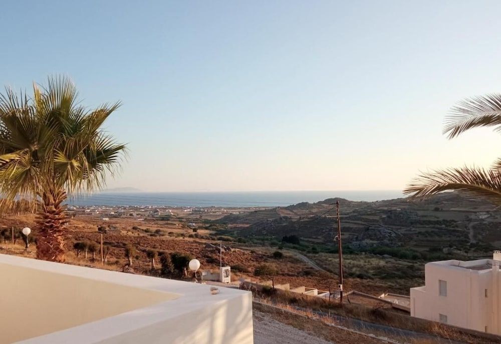 Naxos Aethereal View 1