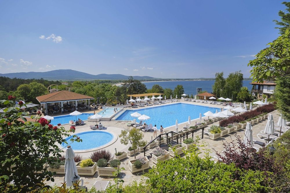 Garden Apartments in Santa Marina village 1