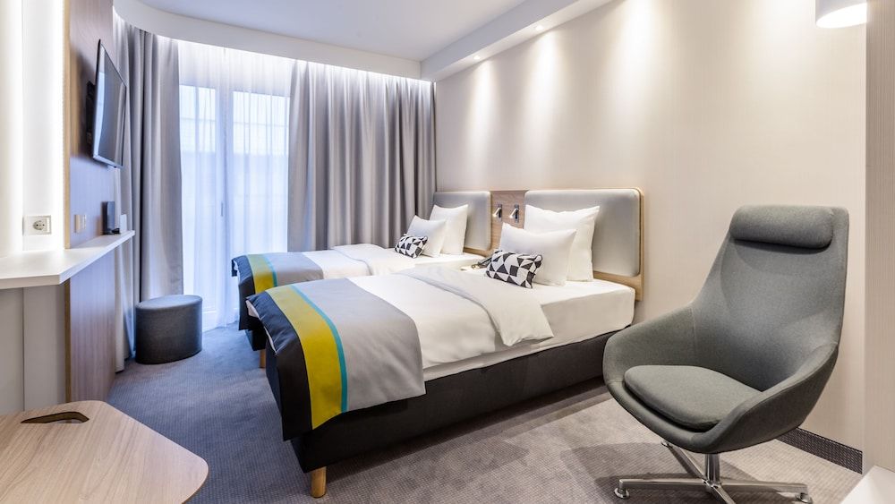 Holiday Inn Express WUPPERTAL - HAUPTBAHNHOF by IHG 1