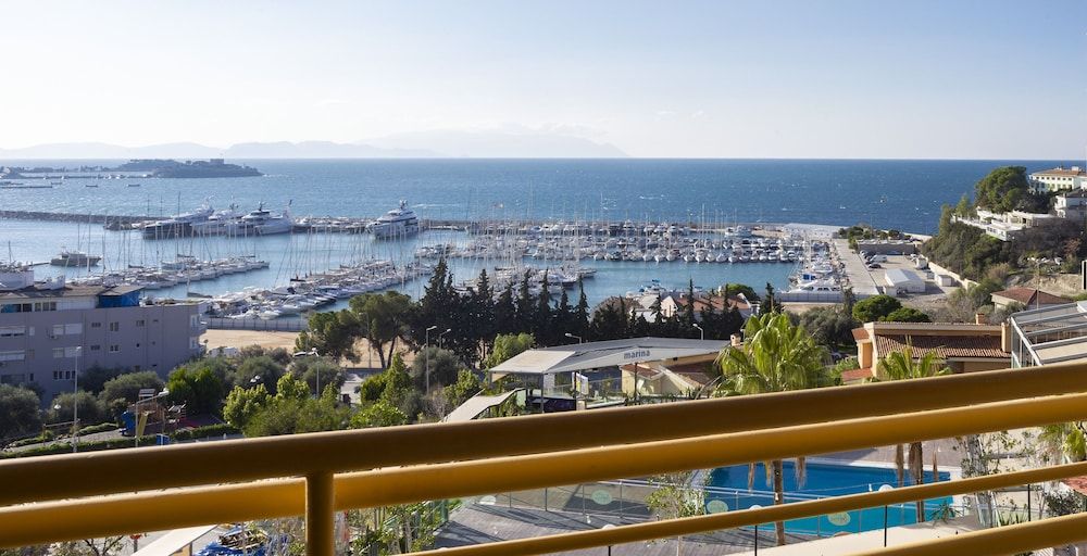 Suhan Seaport Hotel 1