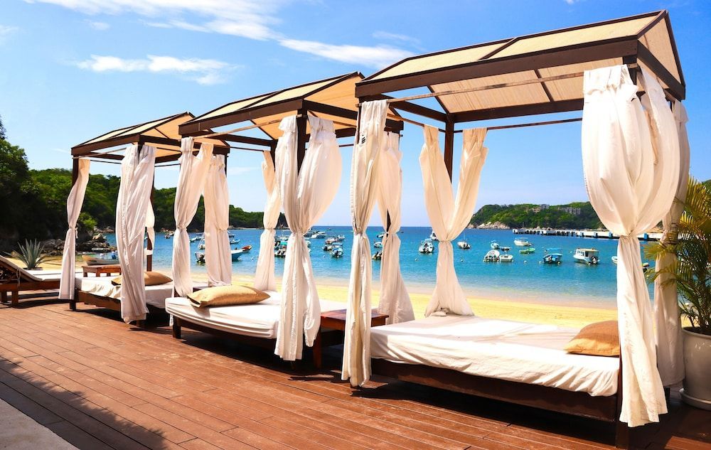 Paris - Santa Cruz Huatulco - Hotel Marina Resort & Beach Club - Santa Cruz Huatulco