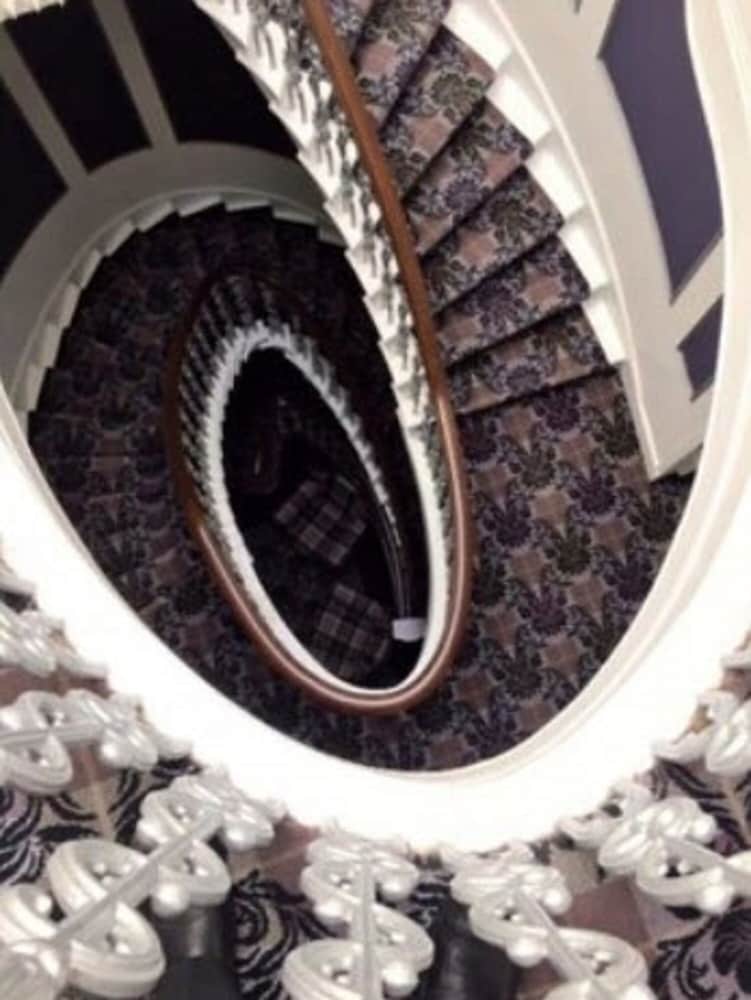 The Tontine Hotel 2