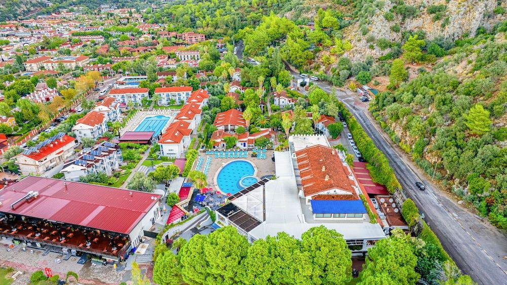 Ölüdeniz Beach Resort By Z Hotels 1