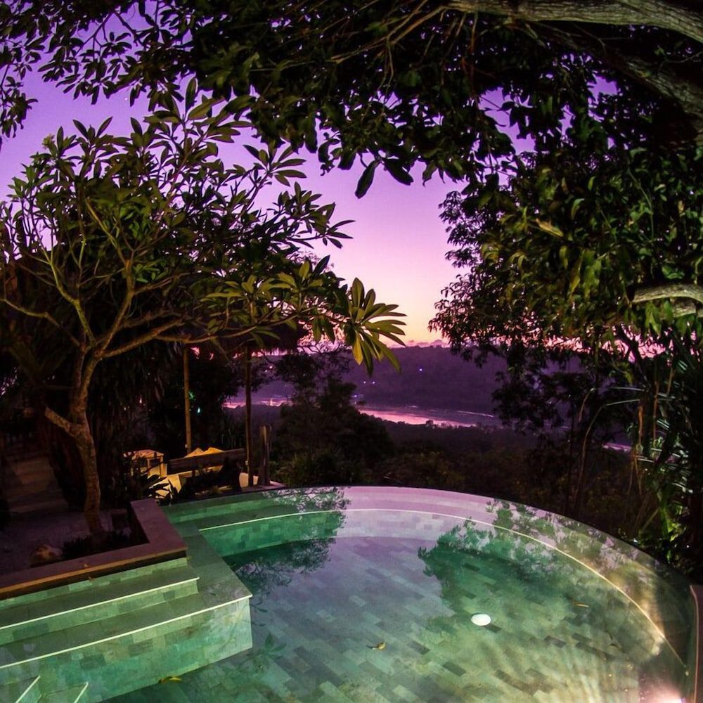 Twin Island Villas & Dive Resort 1