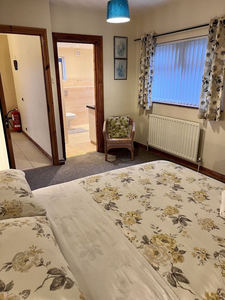 Ashfield Bed & Breakfast 2