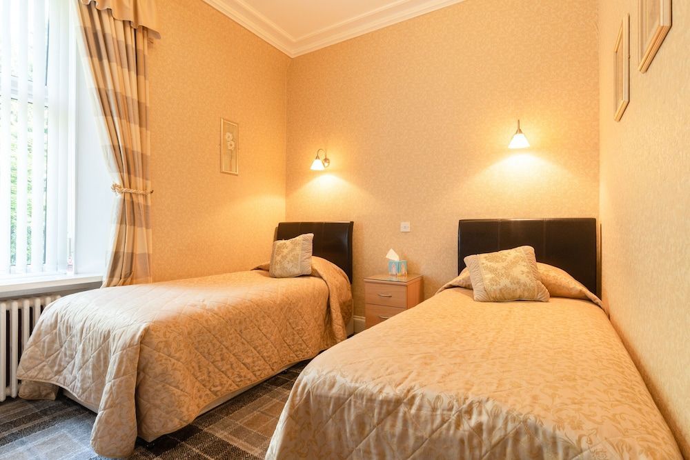 The Hill Hotel 2