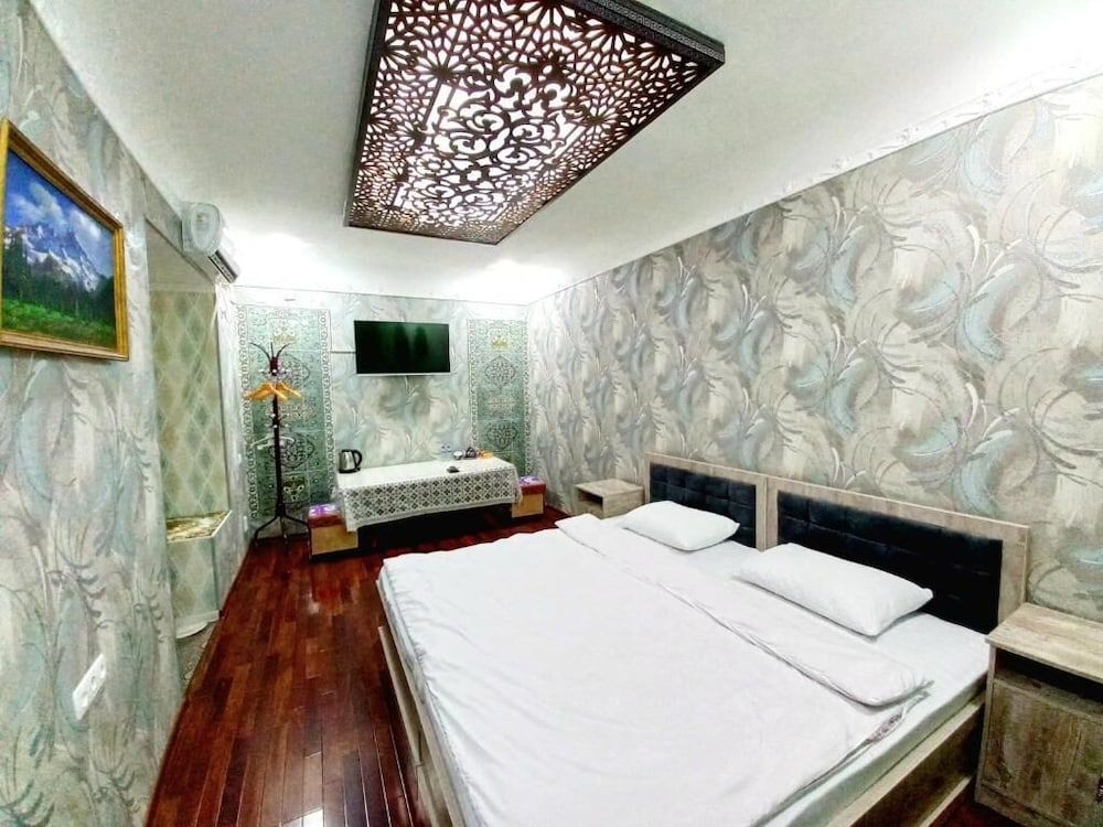 Colibri Traditional Guest house 2