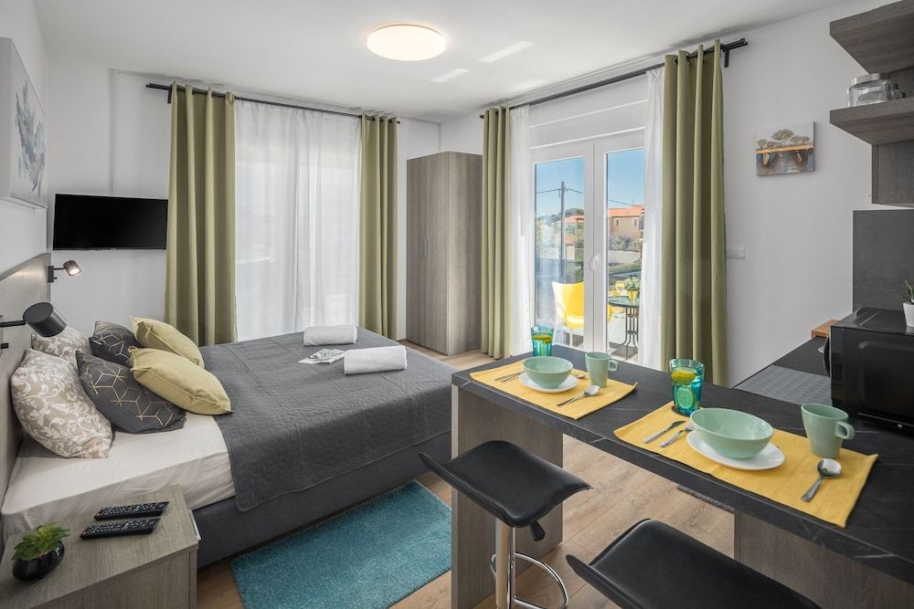 Villa Valla Studio-Adults Only-Pool & free Bikes 2