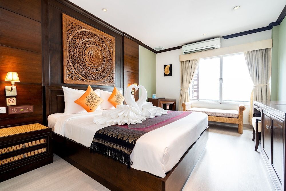 Baan Sukhumvit Soi 18 1