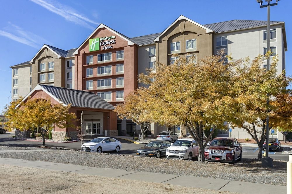 Holiday Inn Express & Suites ALBUQUERQUE MIDTOWN by IHG 1